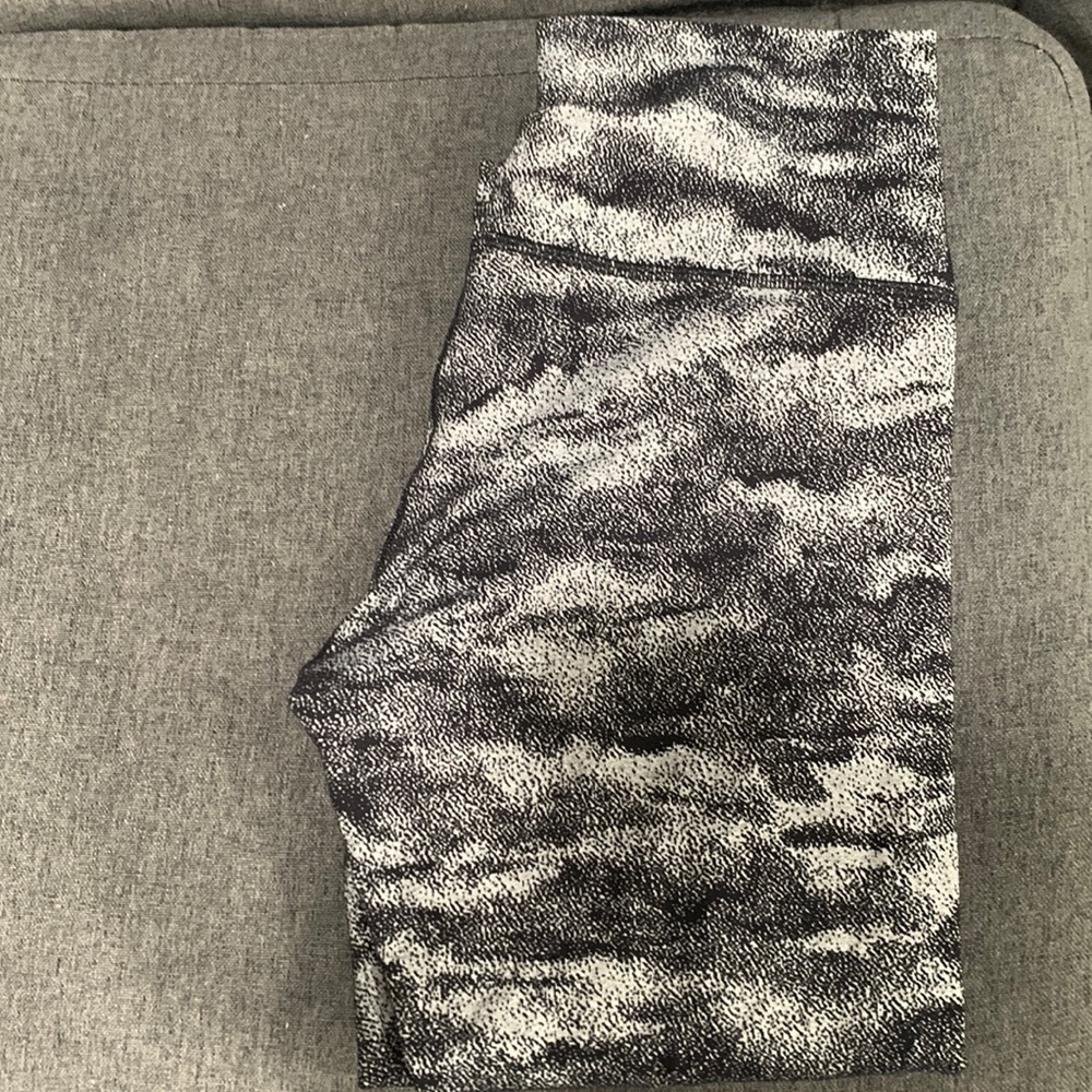 Lululemon crop Leggings